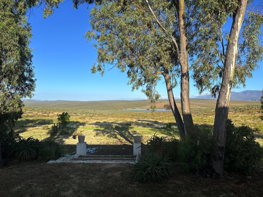 10 Bedroom Property for Sale in Barrydale Western Cape